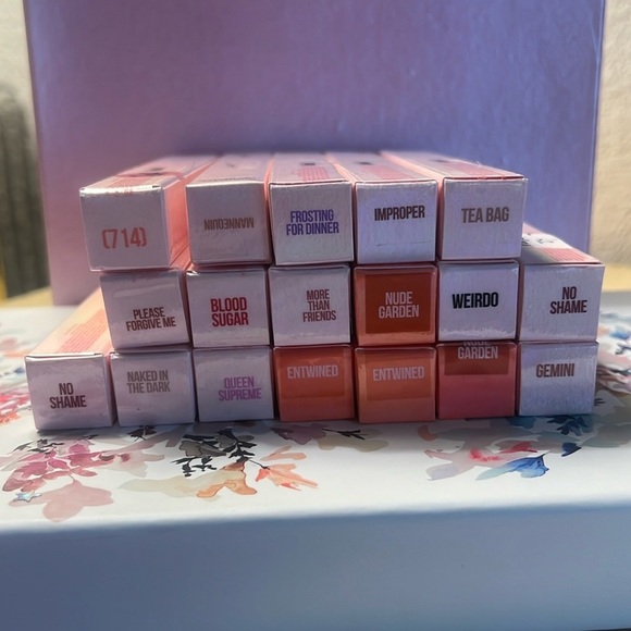 JEFFREE STAR Supreme Gloss  - Mannequin - Picture 6 of 6